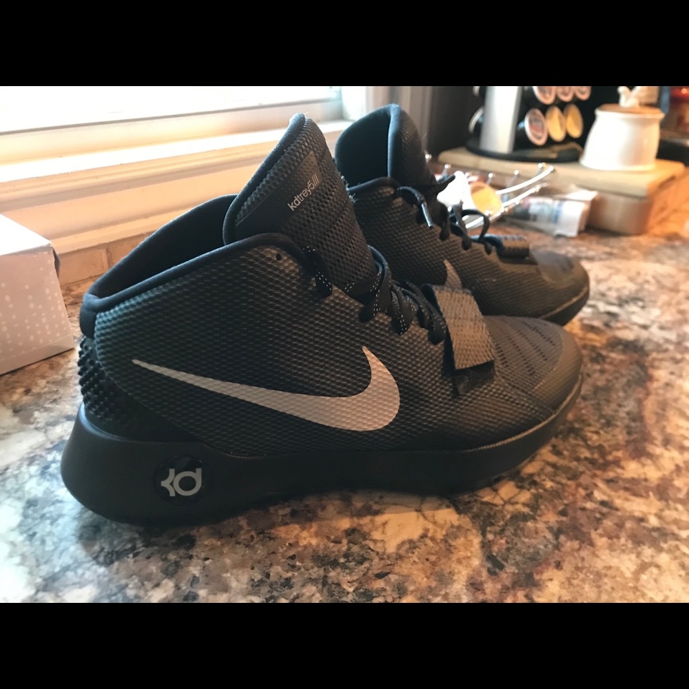 KD Trey 5 Men’s Sneakers size 13